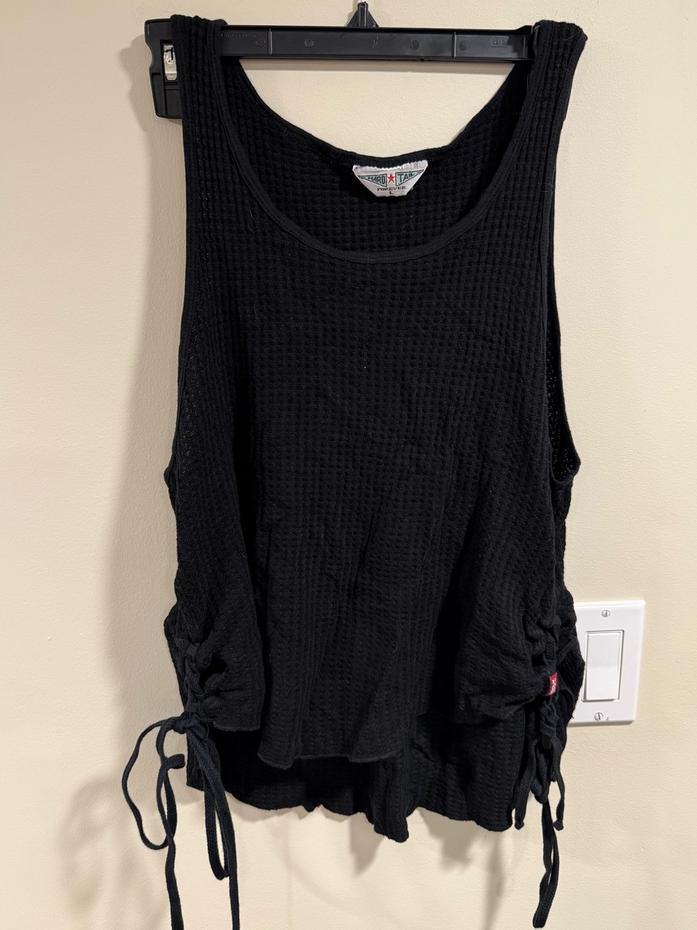 Hard Tail Forever waffle-knit tank top featuring adjustable side-tie SZ L
